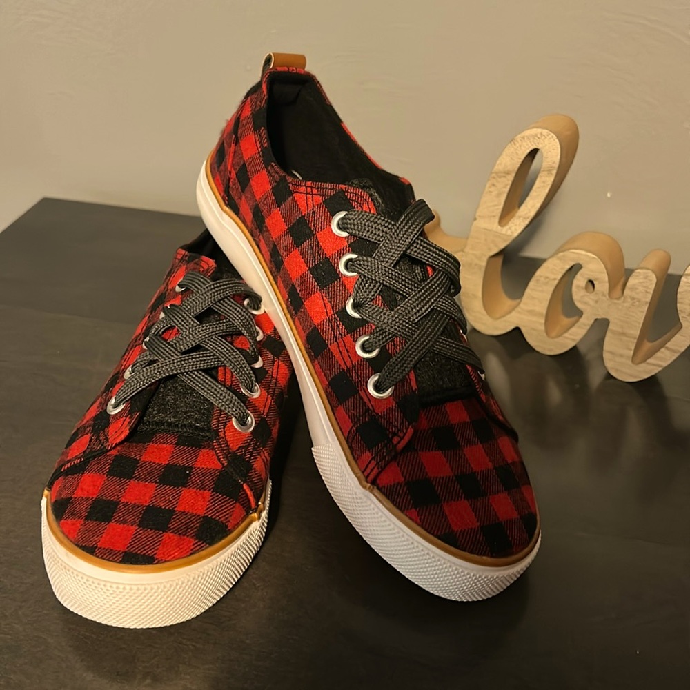Marleylilly Plaid Red and Black Kids Sneakers
